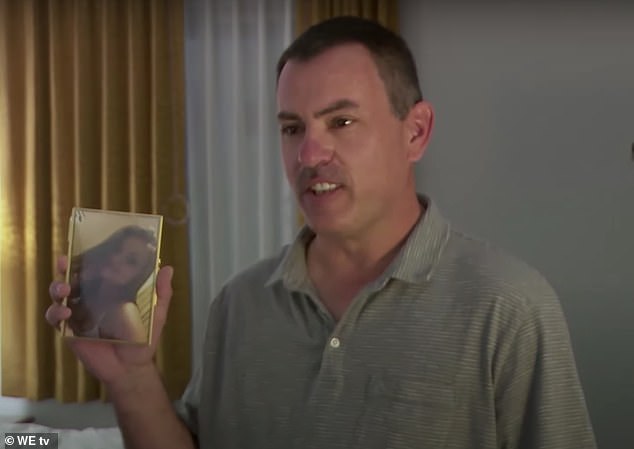 Father of six flies to CA to meet felon girlfriend for first time, pays $5K parole bond